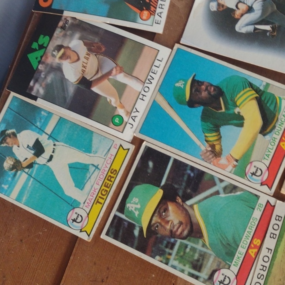 Vintage Baseball Trading Cards Collection - Picture 7 of 7